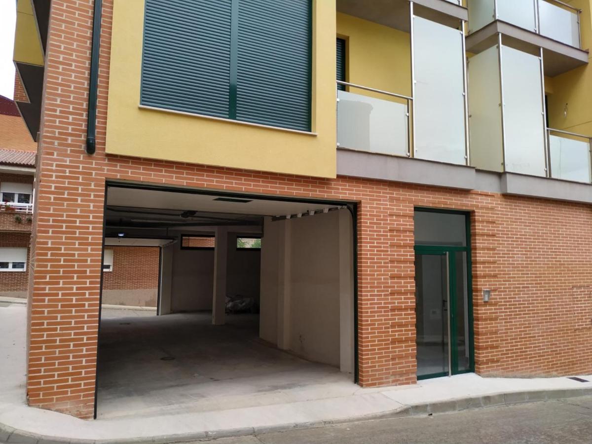 Edificio Valles Del Lupulo Astorga Exterior foto